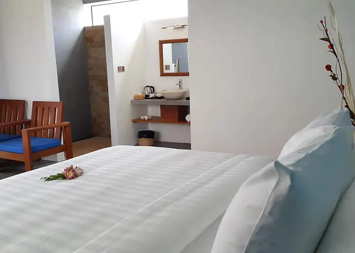 Chez Moi & 4*