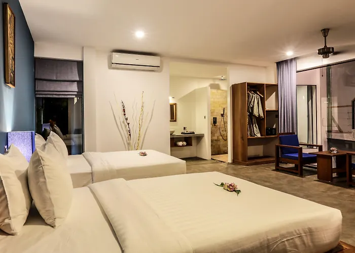 Chez Moi & Hotel 4*