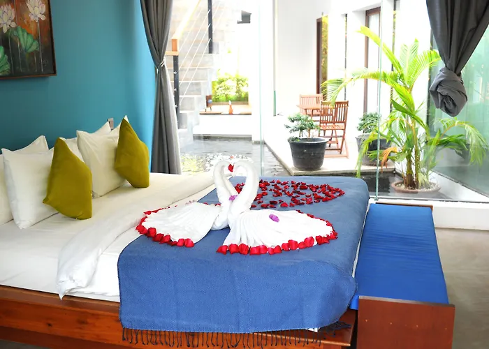 Chez Moi & 4*