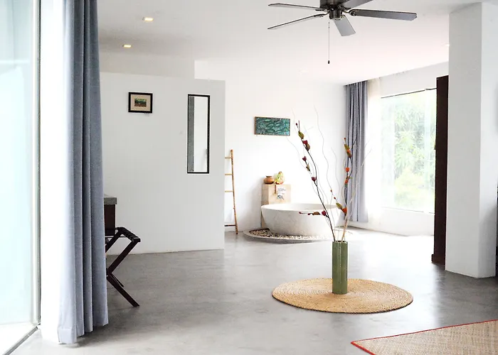 Chez Moi &
